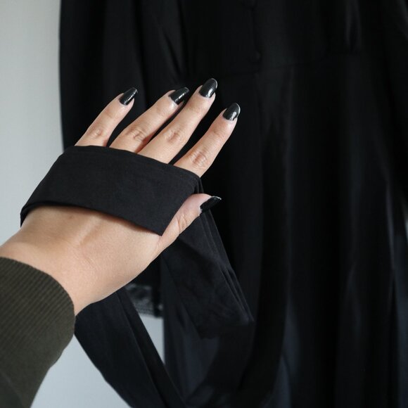 Vintage-style gothic midi dress, black, XS petite - Victorian witchy lolita - Picture 6 of 8